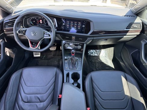 Certified 2023 Volkswagen Jetta GLI Autobahn image 33