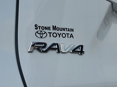 New 2025 Toyota RAV4 LE image 8