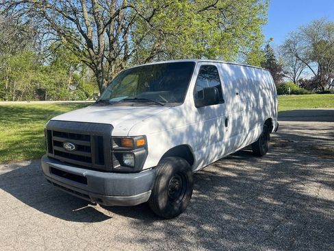 Used 2012 Ford E-150 and Econoline 150 w/ PWR Group RWD image 1
