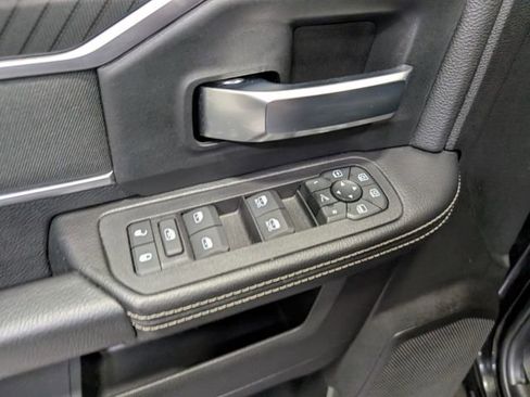 Used 2026 RAM 2500 Big Horn AWD/4WD image 13
