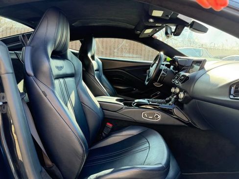 Used 2020 Aston Martin V8 Vantage Coupe RWD image 22