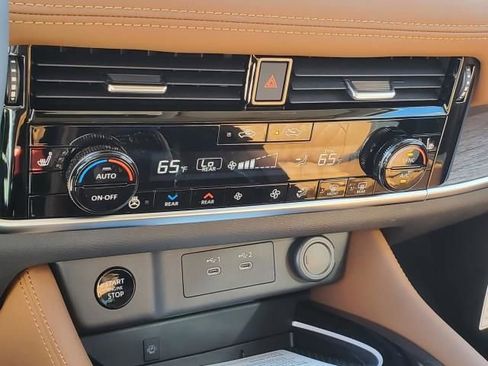 New 2026 Nissan Rogue Platinum w/ Platinum Premium Package image 31