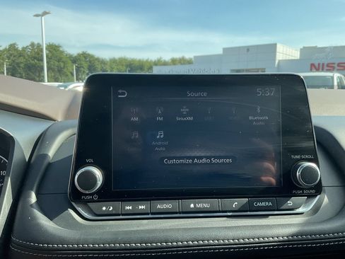 Certified 2023 Nissan Rogue SL AWD/4WD image 30