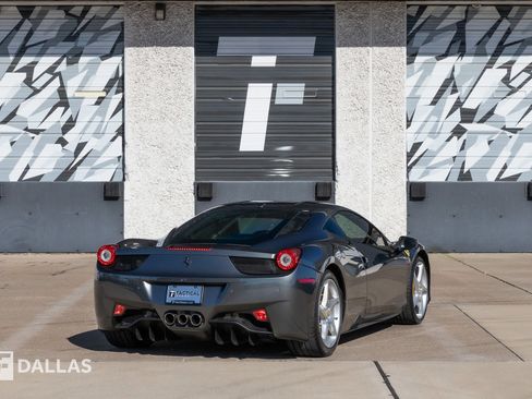 Used 2012 Ferrari 458 Italia Coupe image 15