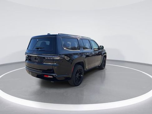 New 2026 Jeep Grand Wagoneer Limited image 8