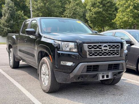 Certified 2024 Nissan Frontier SV AWD/4WD image 1