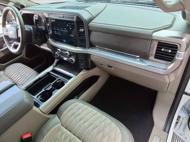 Used 2025 Ford F250 Platinum w/ Platinum Plus Package AWD/4WD image 23