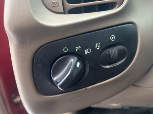 Used 2001 Ford F150 XL image 35