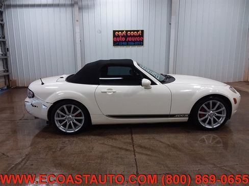 Used 2007 MAZDA MX-5 Miata Touring image 2