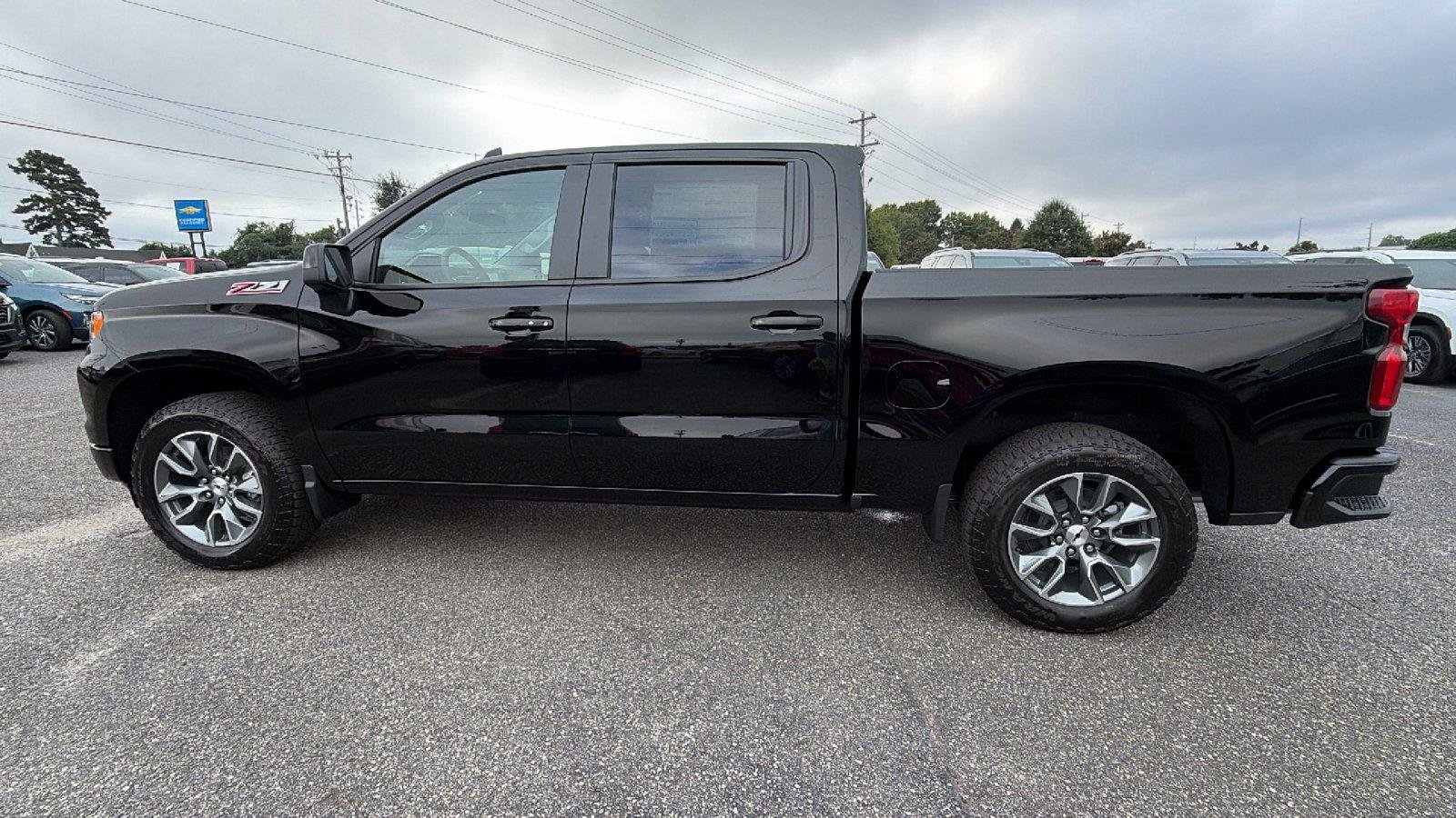 New 2026 Chevrolet Silverado 1500 RST w/ RST All Star Premium Package AWD/4WD image 11