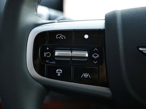 New 2026 Genesis GV80 2.5T Advanced image 33