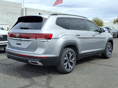 New 2026 Volkswagen Atlas SE image 7