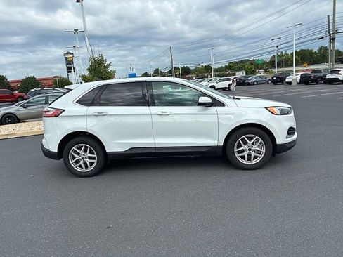 Used 2024 Ford Edge SEL AWD/4WD image 5