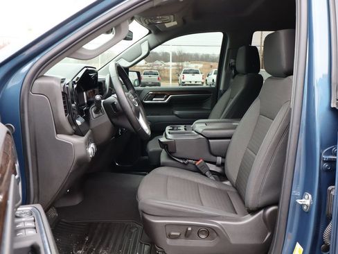 Used 2024 GMC Sierra 1500 Elevation image 10