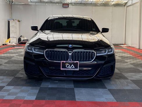 Used 2023 BMW 530i xDrive w/ M Sport Package AWD/4WD image 2