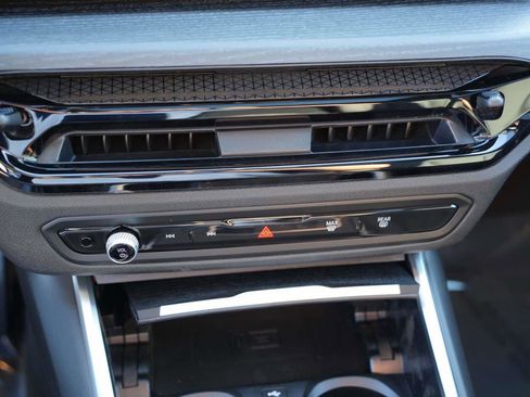 New 2026 BMW 330i Sedan w/ Convenience Package image 23