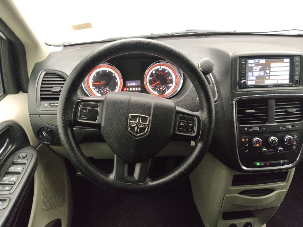 Used 2017 Dodge Grand Caravan SE w/ Power Window Group FWD image 22