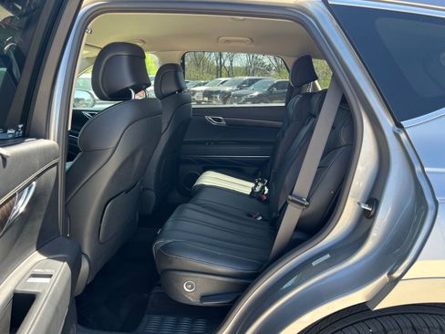 Used 2024 Genesis GV80 2.5T image 19