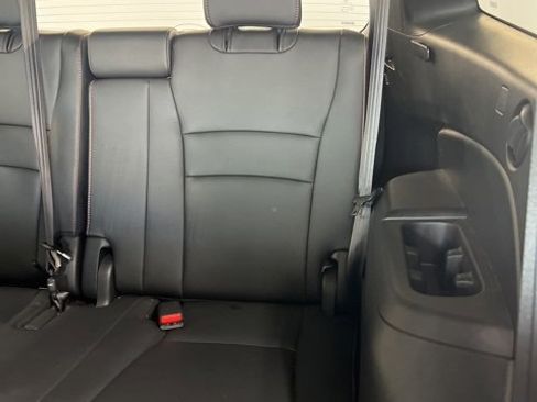 Used 2022 Honda Pilot TrailSport image 40