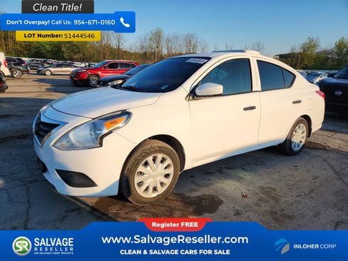 Used 2019 Nissan Versa S FWD image 1
