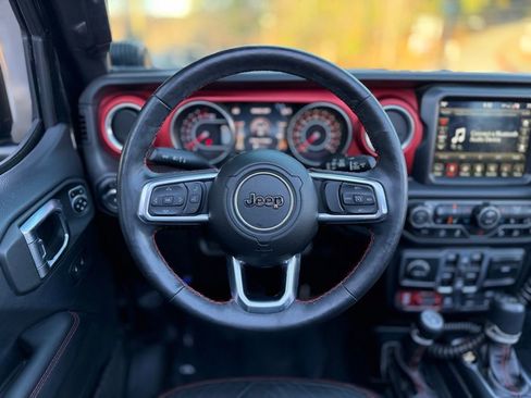 Used 2018 Jeep Wrangler Unlimited Rubicon image 45
