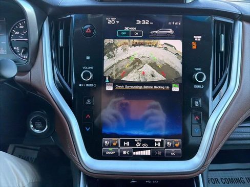 Used 2020 Subaru Outback Touring w/ Popular Package #2 image 20