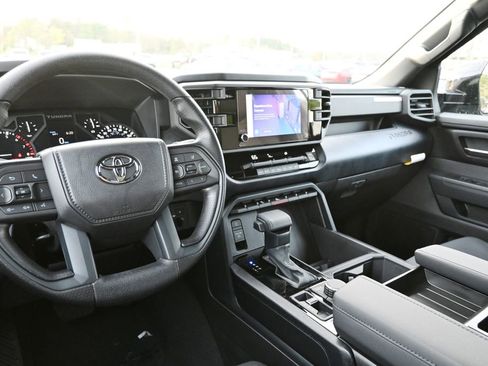 New 2026 Toyota Tundra SR5 AWD/4WD image 18