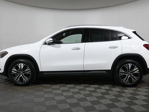 New 2026 Mercedes-Benz GLA 250 GLA 250 image 2