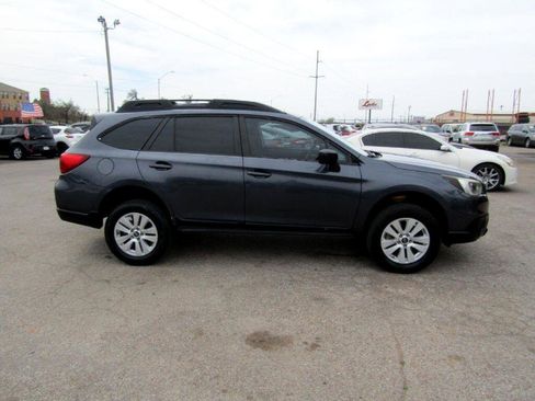 Used 2015 Subaru Outback 2.5i image 3
