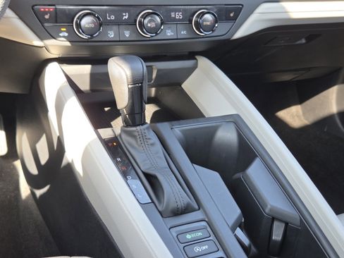 Used 2024 Honda Accord EX image 32