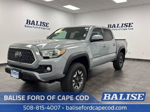 Used 2019 Toyota Tacoma TRD Off-Road AWD/4WD image 3