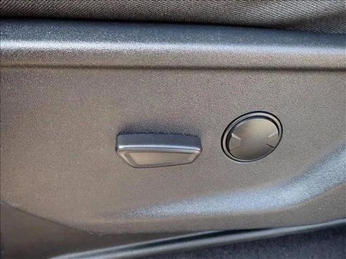 Used 2023 Ford F150 XLT image 13