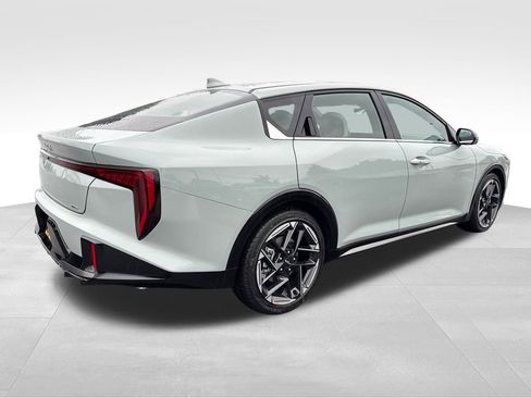 New 2026 Kia K4 GT-Line image 8