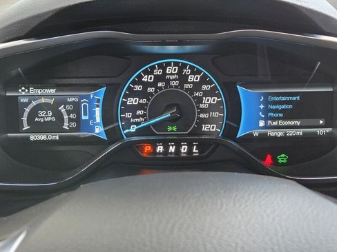 Used 2016 Ford C-MAX Energi SEL w/ Equipment Group 303A FWD image 27