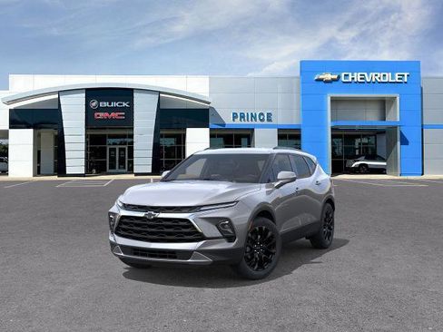 New 2026 Chevrolet Blazer LT image 8