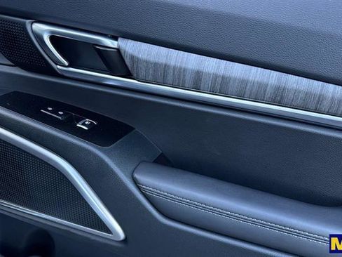 Used 2025 Kia Telluride EX image 20