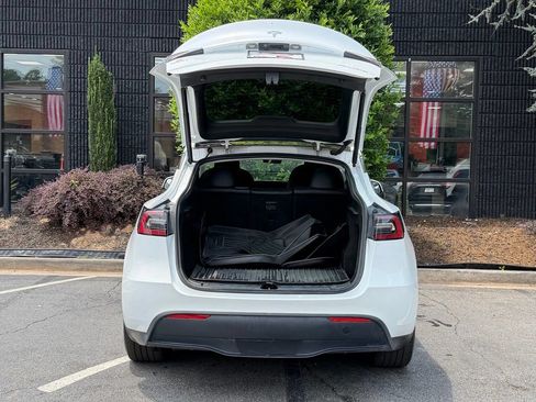 Used 2023 Tesla Model Y Long Range AWD/4WD image 17