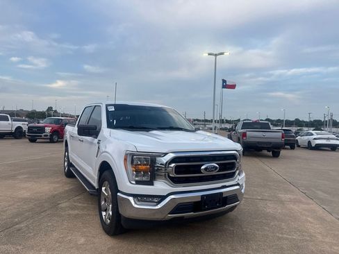 Used 2023 Ford F150 XLT w/ Equipment Group 302A High RWD image 4