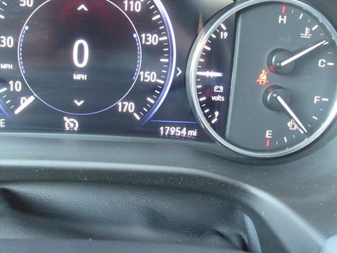 Used 2022 Buick Enclave Premium w/ Experience Buick Package image 34