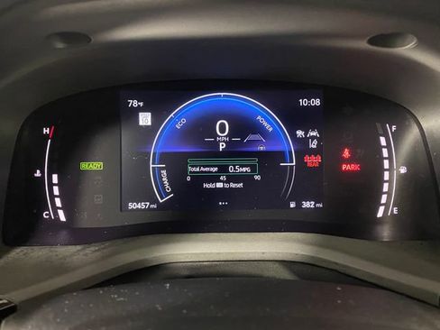 Used 2025 Toyota Camry LE FWD image 19