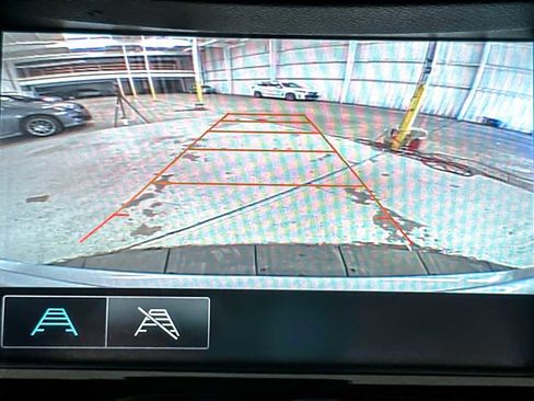 Used 2017 Chevrolet Trax LT w/ LT Convenience Package image 19