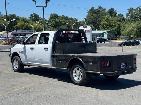 Used 2013 RAM 2500 Tradesman w/ Chrome Appearance Group AWD/4WD image 5