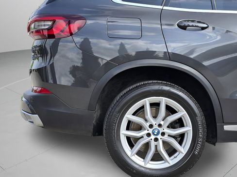 Used 2023 BMW X5 xDrive45e AWD/4WD image 33