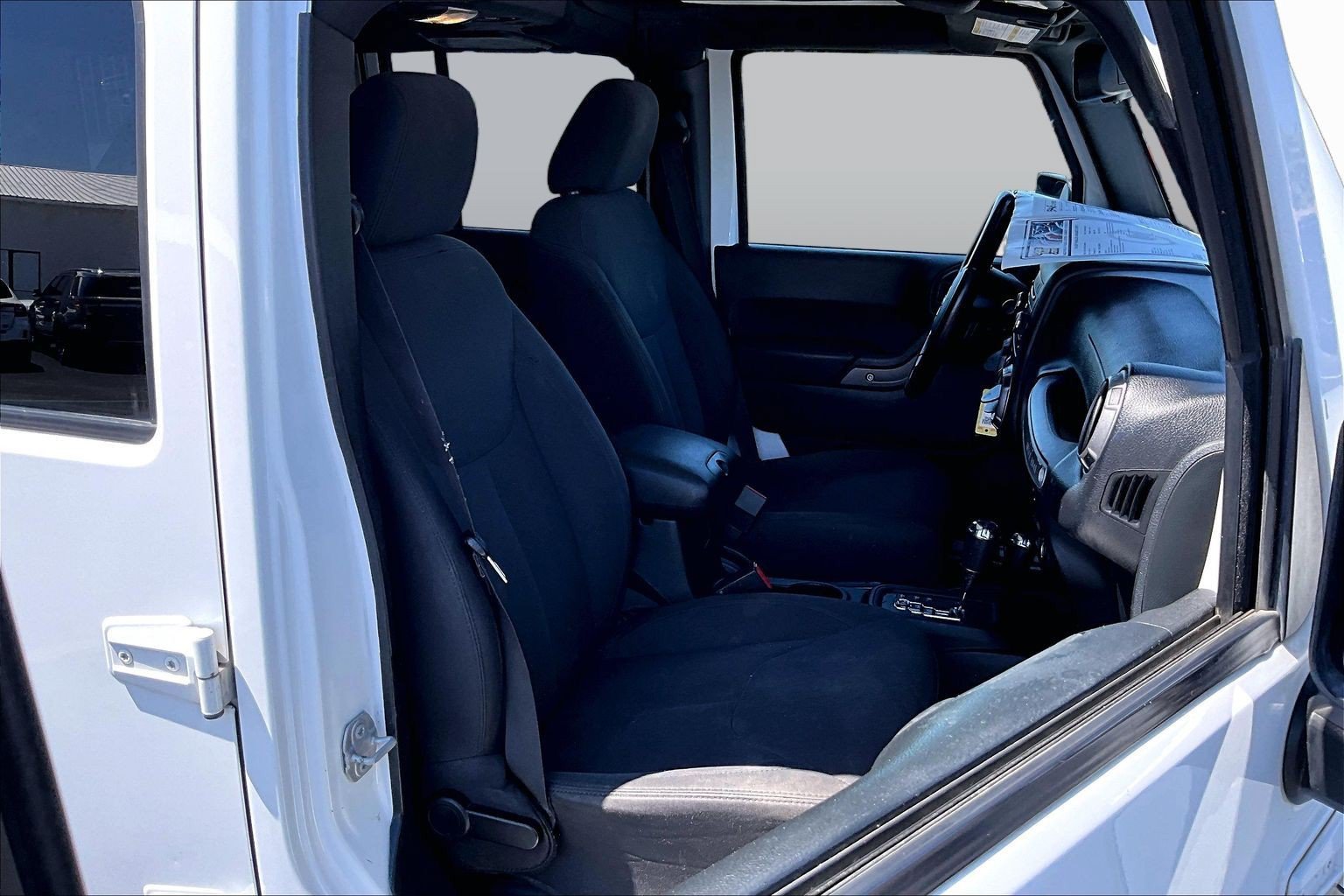 Used 2018 Jeep Wrangler Unlimited Sport S AWD/4WD image 7