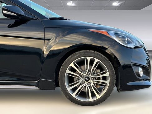 Used 2016 Hyundai Veloster Turbo image 35