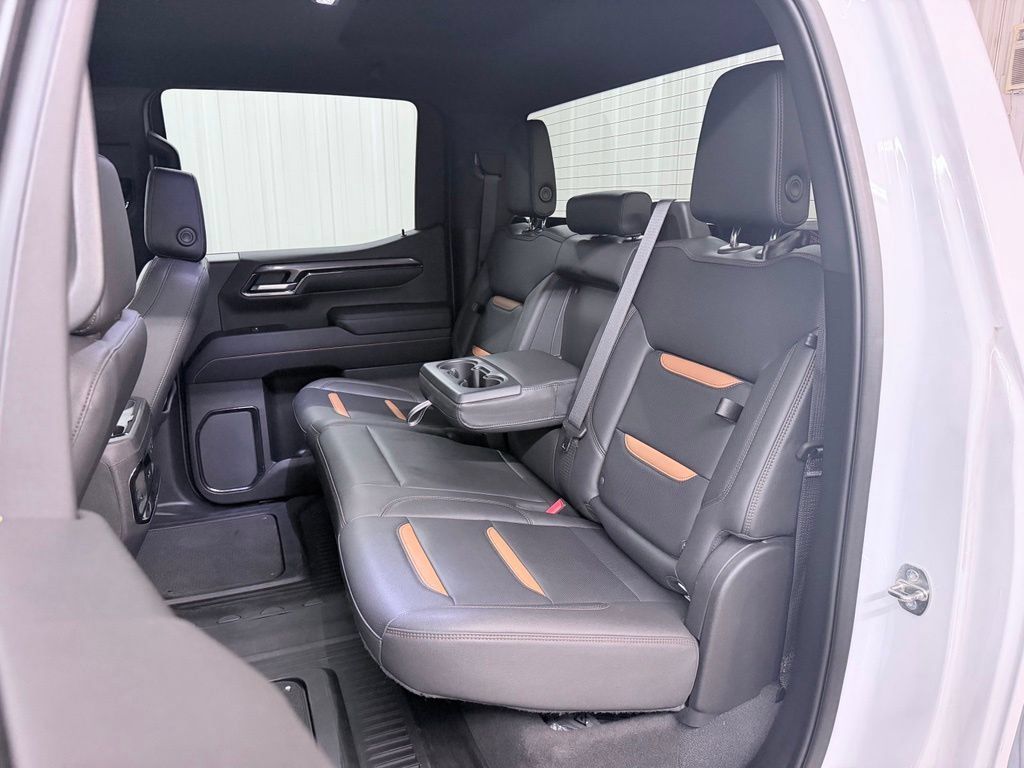 Used 2023 GMC Sierra 1500 AT4 AWD/4WD image 38