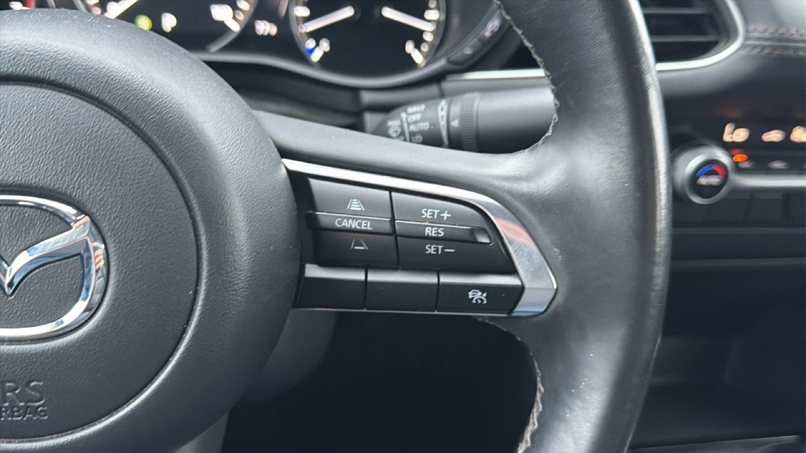 Certified 2024 MAZDA MAZDA3 s FWD image 18