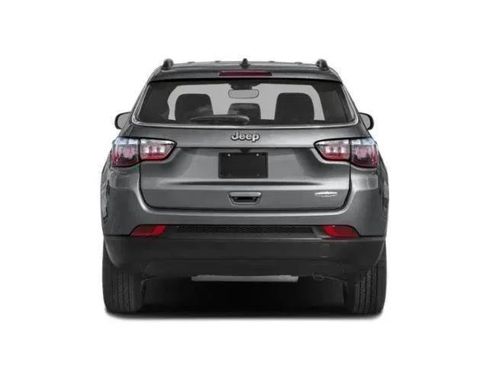 Certified 2022 Jeep Compass High Altitude AWD/4WD image 5
