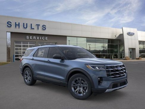 New 2026 Ford Explorer Active image 7