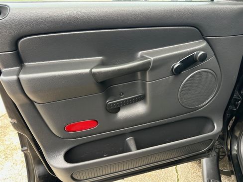 Used 2005 Dodge Ram 2500 Truck ST w/ Trailer Tow Group image 13